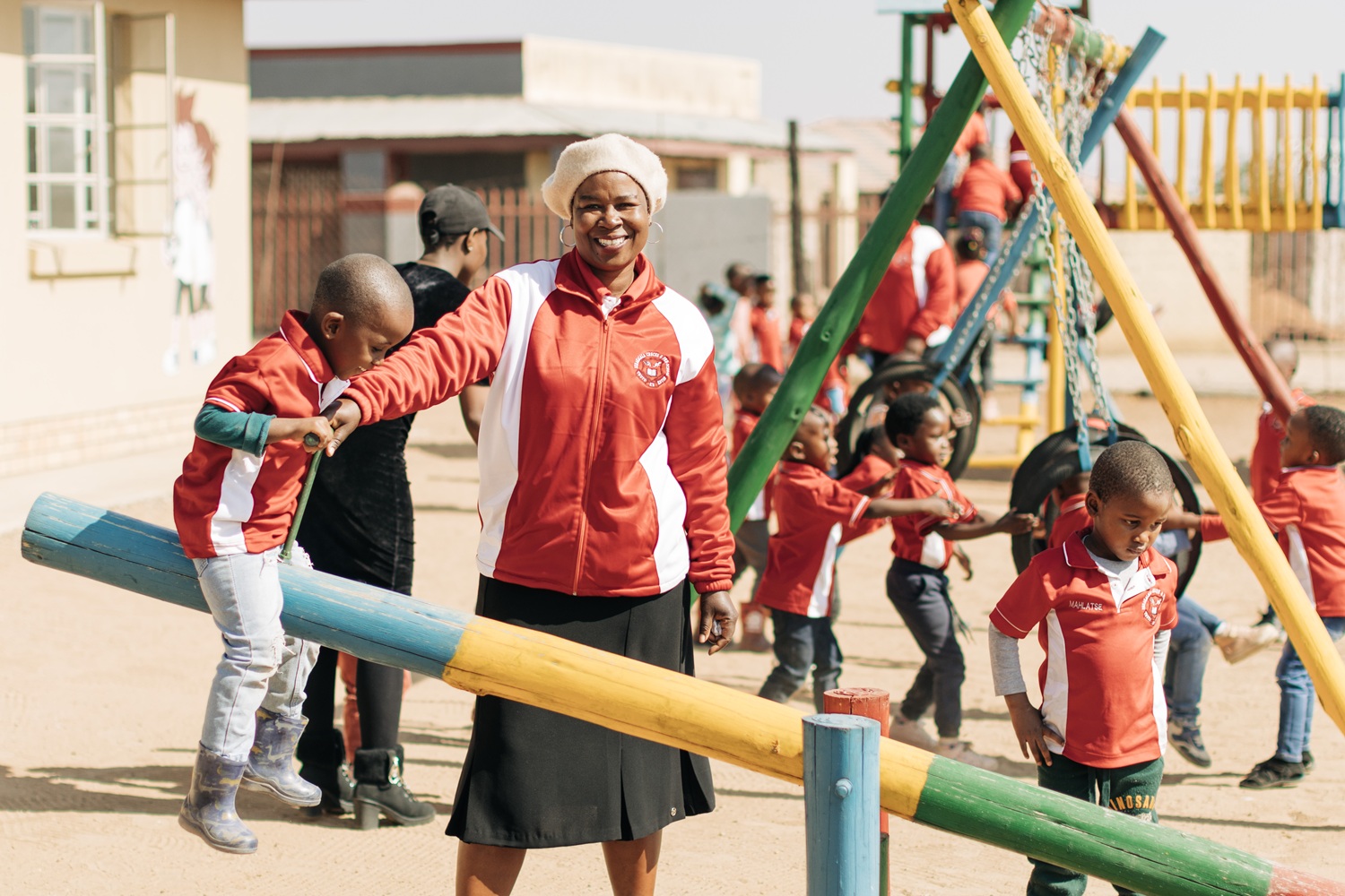 SAFE AND HAPPY ENVIRONMENT AT CRÈCHE